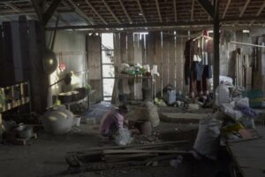 Distribusi THK: Dompet Dhuafa Sasar Masyarakat Desa Padas yang Terkena Kemarau Panjang