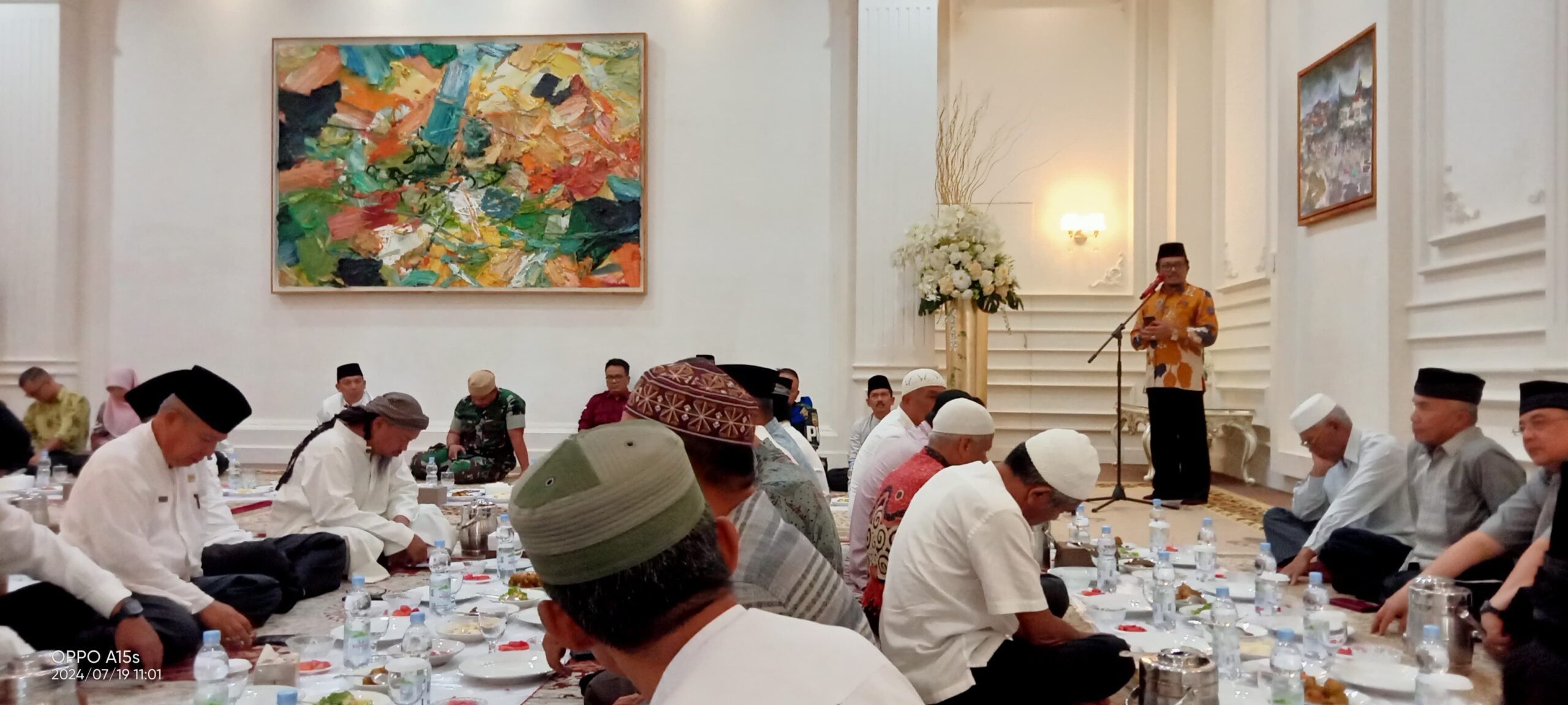 Jemaah Haji Padang Panjang Disambut dengan Meriah oleh Walikota