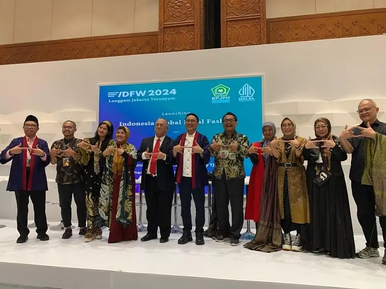BPJPH Gandeng Industri dan Asosiasi Fashion untuk Promosikan “Indonesia Halal Fashion” ke Kancah Dunia