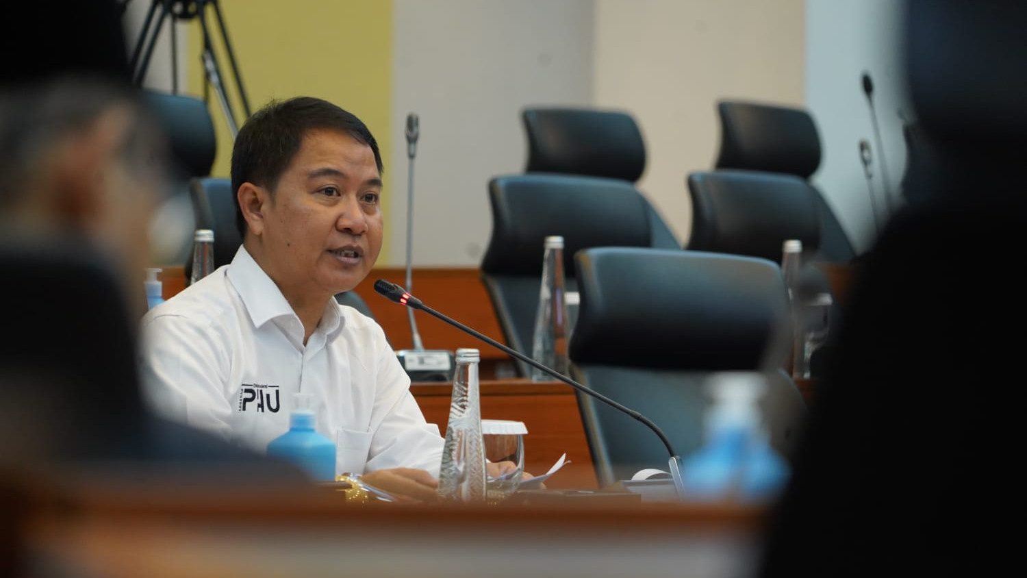 Polemik terkait dugaan praktik jual beli kuota haji mencuat di tengah sidang perdana Pansus Angket Haji DPR RI