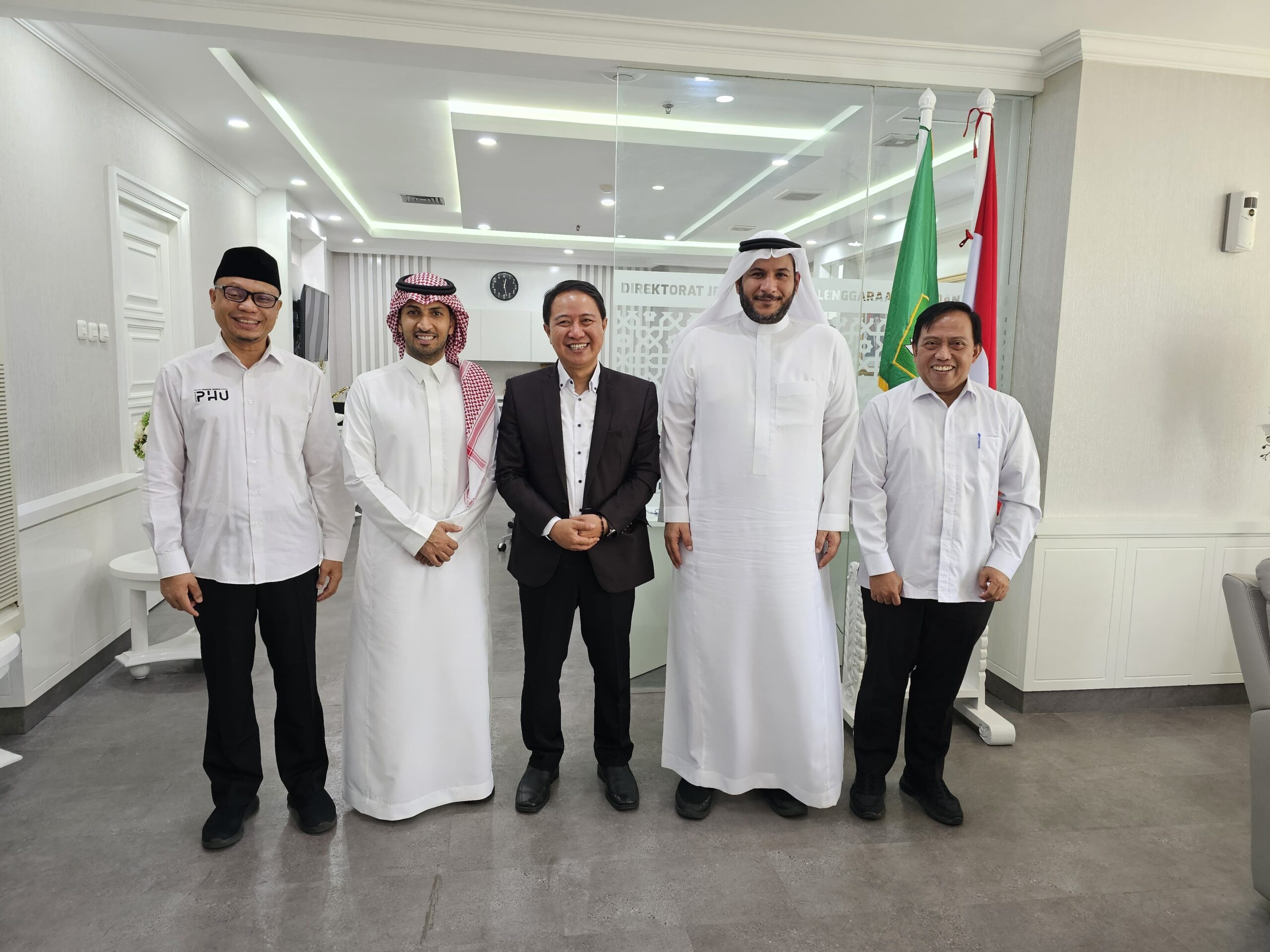Studi Banding Kemenhaj Saudi ke Kemenag: Apresiasi Program Manasik Haji Indonesia