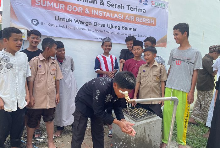 BMH Hadirkan Air Bersih untuk Anak-Anak Panti Asuhan di Labuhan Batu