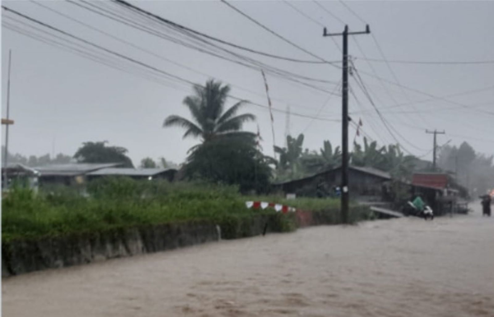 Banjir Mamuju