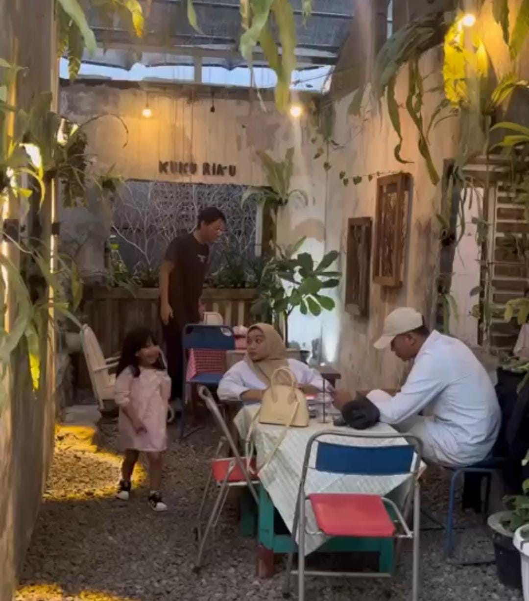 Memukau Nikmatnya Destinasi Kuliner di Kuku Riku House, Bogor