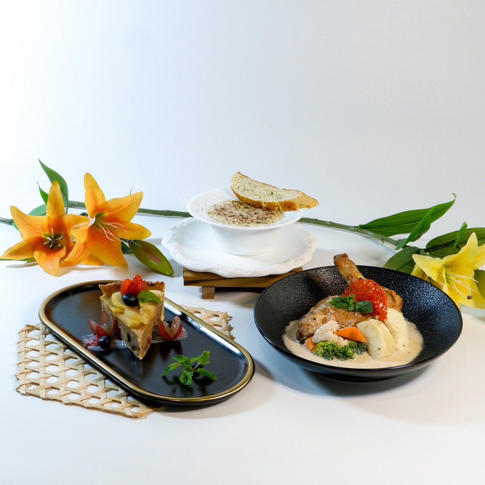 Jelajahi Rasa Lezat Makan dan Minuman dari Normandia di Swiss-Belresort Dago Heritage, Bandung