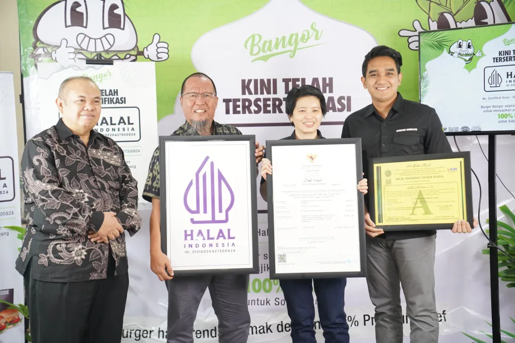 Nikmati Burger Bangor Tanpa Ragu! Kini Sudah Bersertifikat Halal