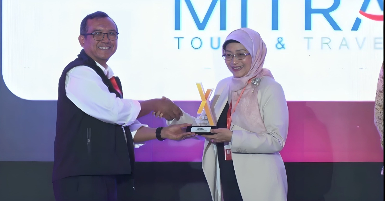 Kolaborasi AdMedika dan Good Doctor Sukses Raih Penghargaan di Nex-BE Fest 2024