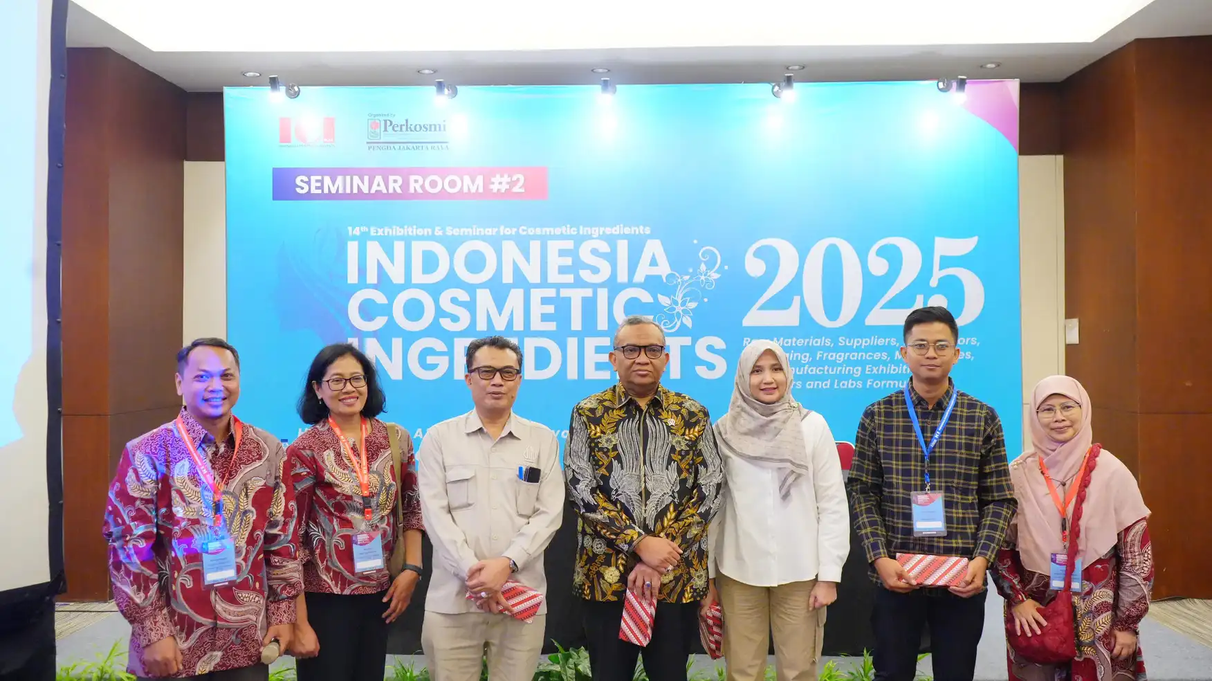 BPJPH: Produk Kosmetik Wajib Bersertifikat Halal pada Oktober 2026