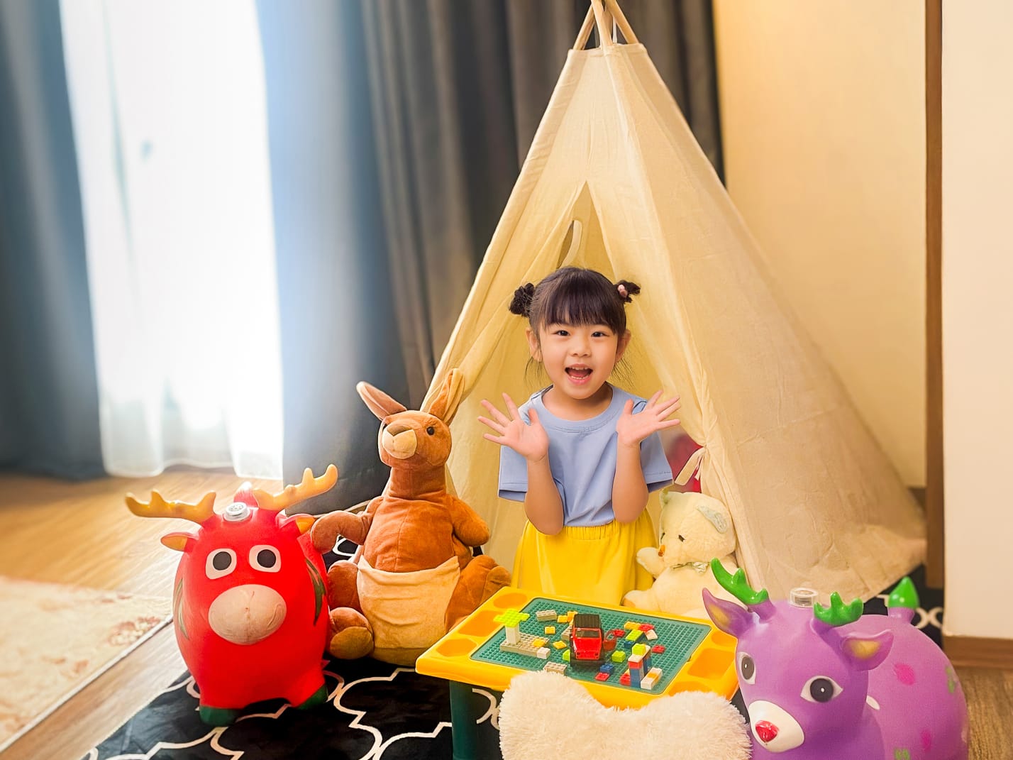 Staycation Keluarga Impian di Bogor: Nikmati Infinity Pool Tertinggi & Kids Activity Lengkap di Luminor Hotel Padjadjaran!