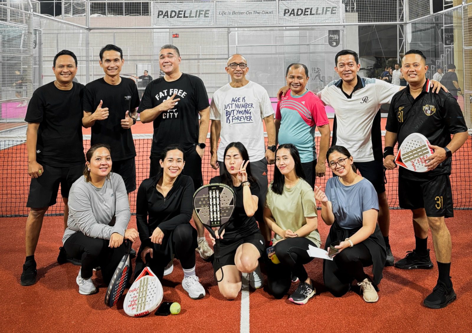 “Smash Seru Bareng Tim!”, Coba Serunya Main PADEL di Bogor