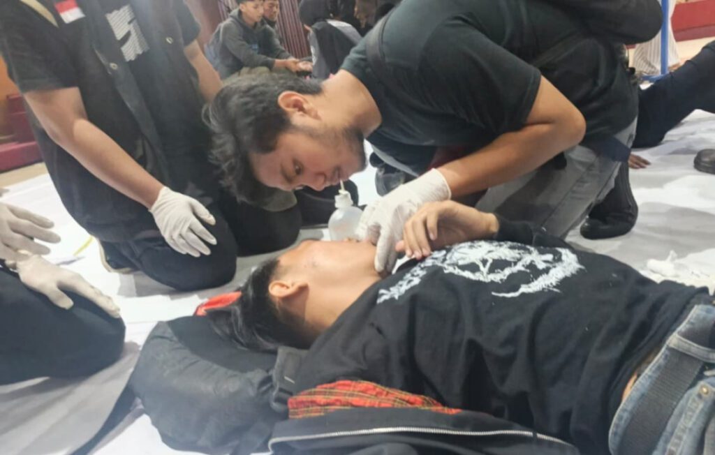 aksi2
