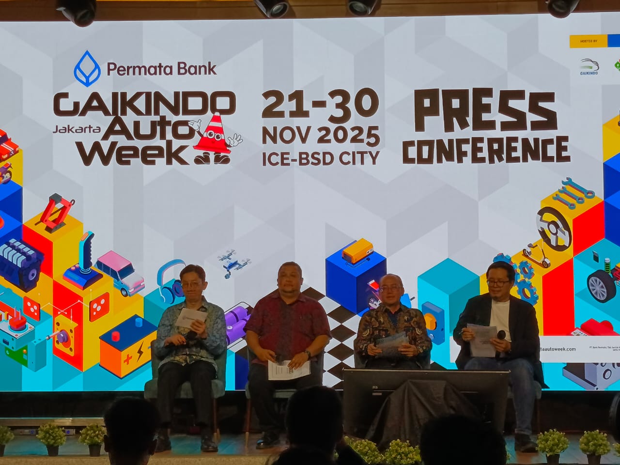 Kapan Lagi Beli Mobil Dapat Untung Maksimal? Intip Bocoran Promo Spesial di Permata Bank GJAW 2025!