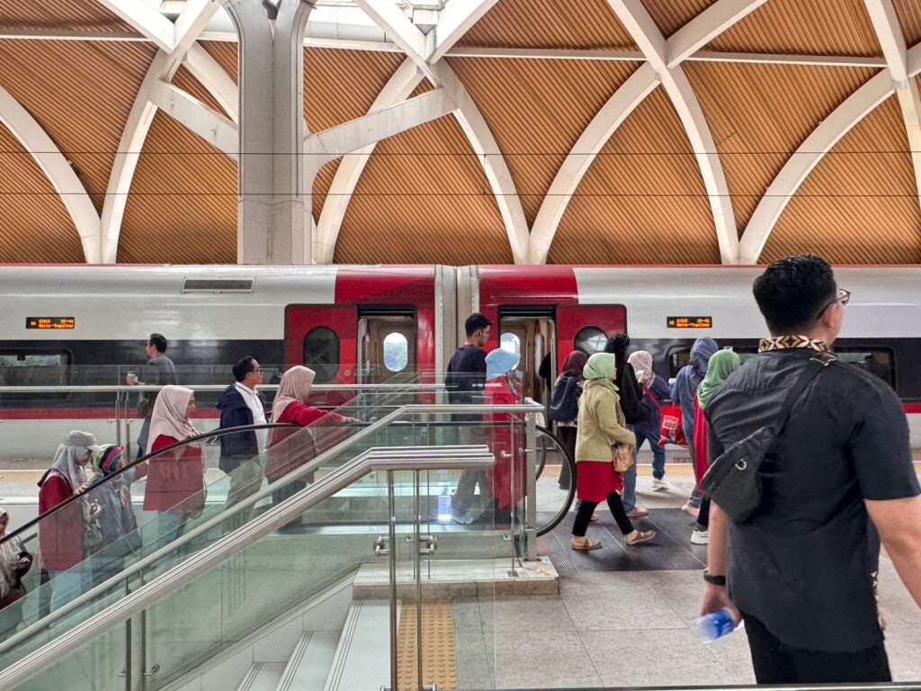 WhatsApp Image 2026-03-03 at 21.49.11 (1)